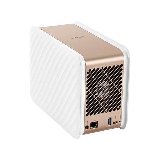 Cadeau de première livraison du serveur de stockage NAS Lenovo