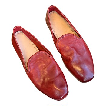 Washed horsehide handmade loafers with flat heels