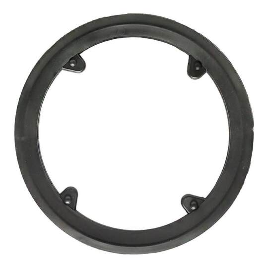 Mountain bike gear protector prevents trousers from being messed up