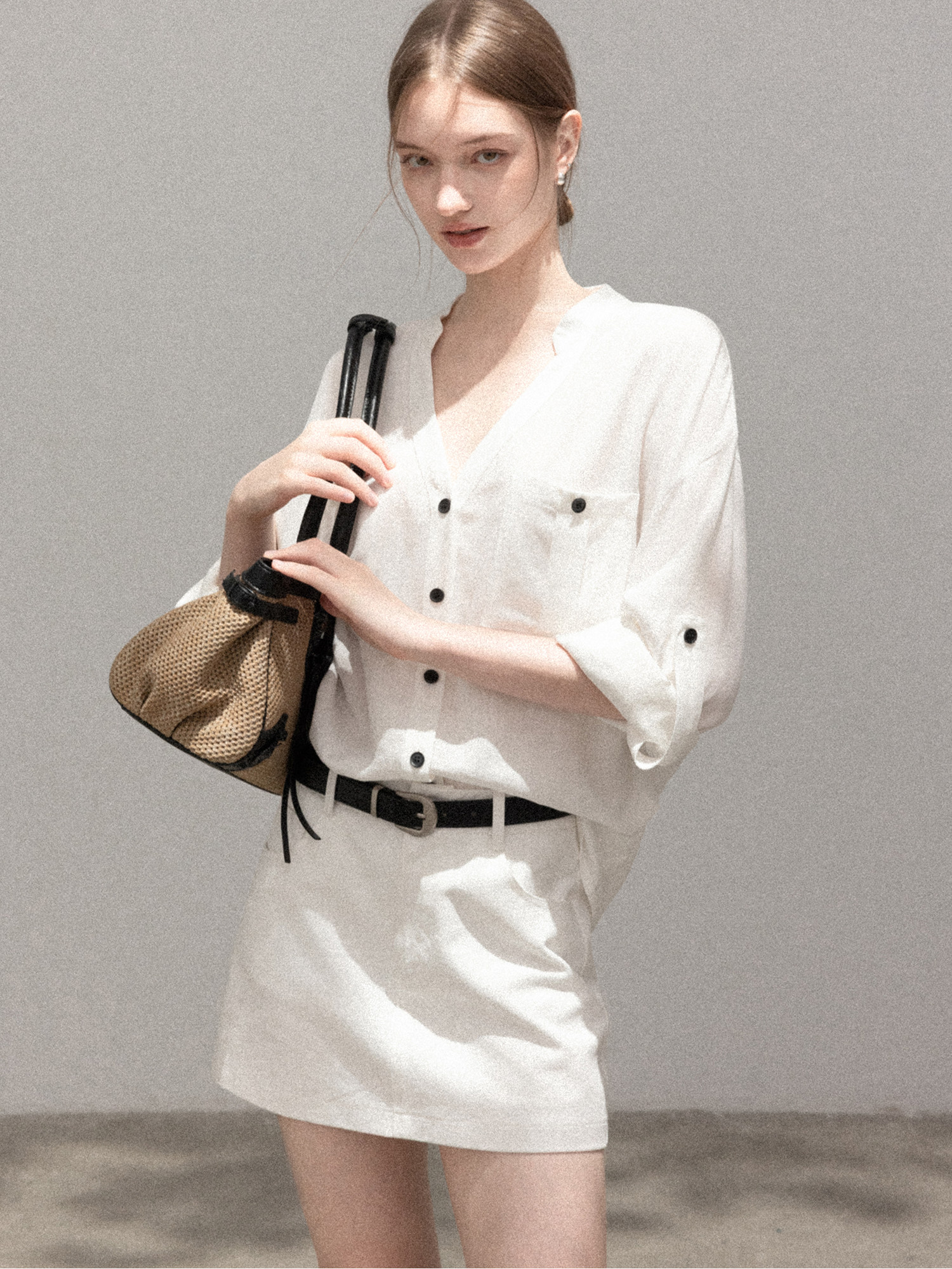 Yangcheng Story Lyocell Linen White V-Neck Long Sleeve Shirt for Women 2026 Autumn Sun Protection Loose Slimming Top