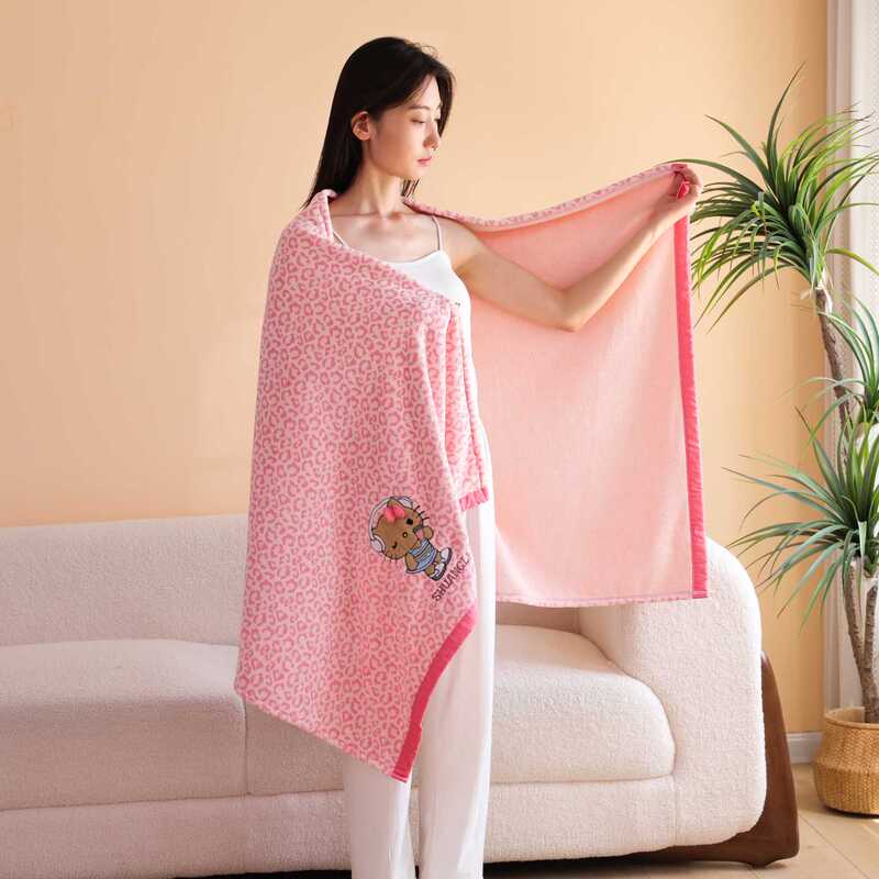 Leopard Print Thickened Bath Towel for Home Use, Absorbent and Quick-Drying, Non-Shedding, Suitable for All Seasons, Skin-Friendly and Comfortable Wrap Towel