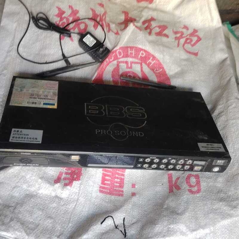 [Repair and Price Negotiation] Bbs U-4100 Professional Wireless Microphone Host Unit, with Original Power Adapter, Body Price Negotiable at 832