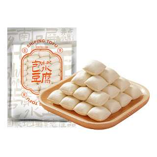 Shiping's tender and smooth tofu wrapped in milk, made with well water