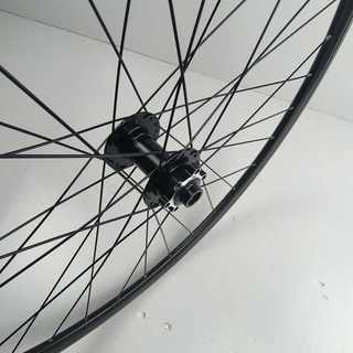 慧羽-手工轮组700c碟刹公路 前12X100 后120响桶轴12X142六爪三齿