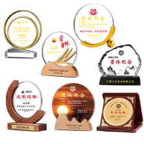 Honorable retirement souvenirs customized corporate anniversary high-end crystal ornaments for teachers and colleagues as souvenirs