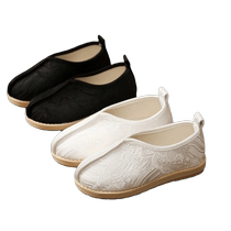 Ethnic style boys handmade traditional retro embroidered shoes old Beijing cloth shoes childrens performance of ancient Hanfu shoes