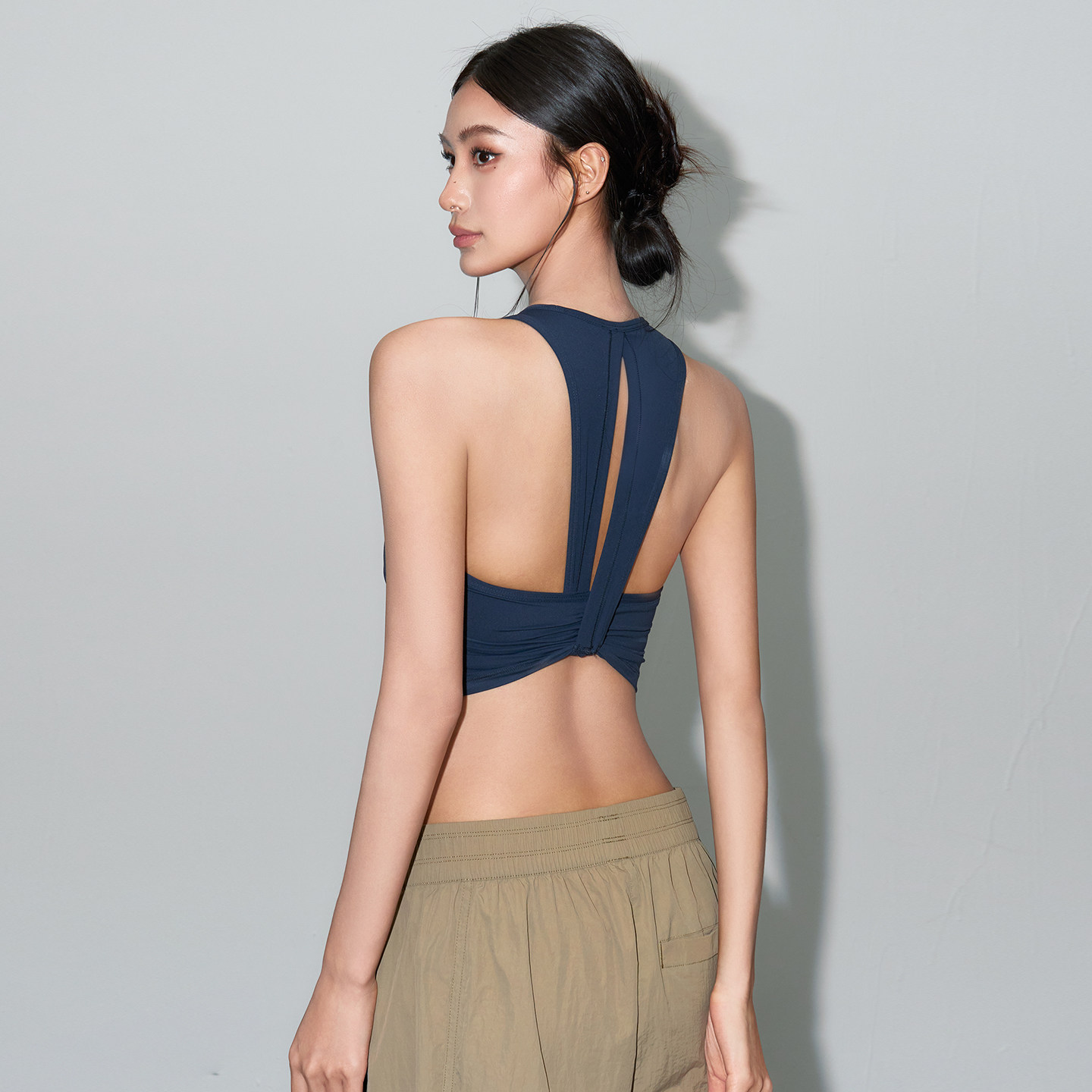 MLD Yoga Wear 2026 New Style Professional Pilates Back Training Sports Top with Padded Chest, Quick-Drying Vest