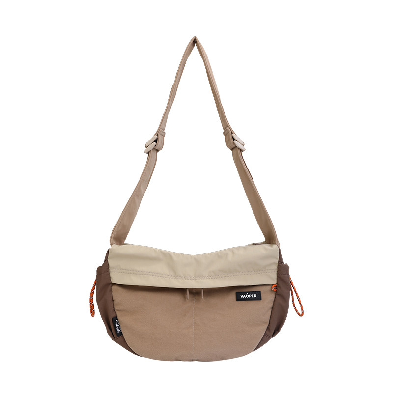 VAOPER co-branded lightweight large-capacity crossbody bag
