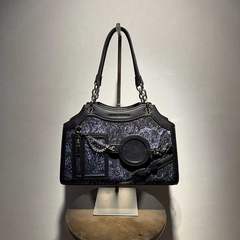 Taro Paste Yoyo Original Dawn Scales Dark Subculture Gothic Punk Small Appetizer Idol Chasing Shoulder Crossbody Ita Bag