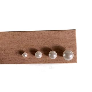 High-quality pearl earrings 2023 new pearl earrings for women ins light luxury high-end retro temperament earrings