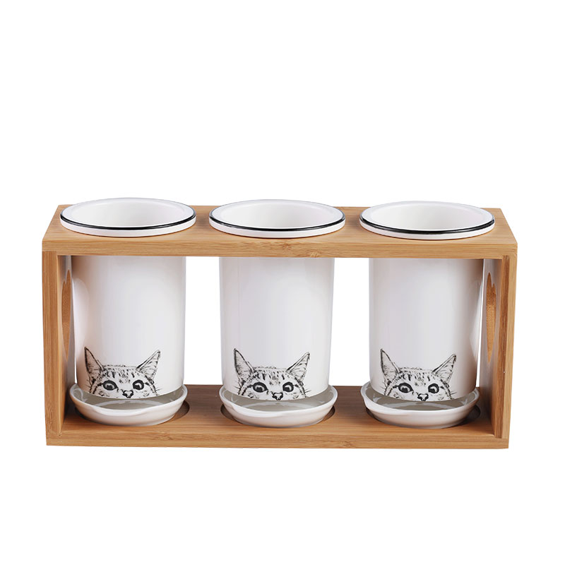 Creative chopstick cage ceramic tableware cage cat chopstick holder