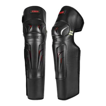 Motorcycle knee pads keep warm and blow-off