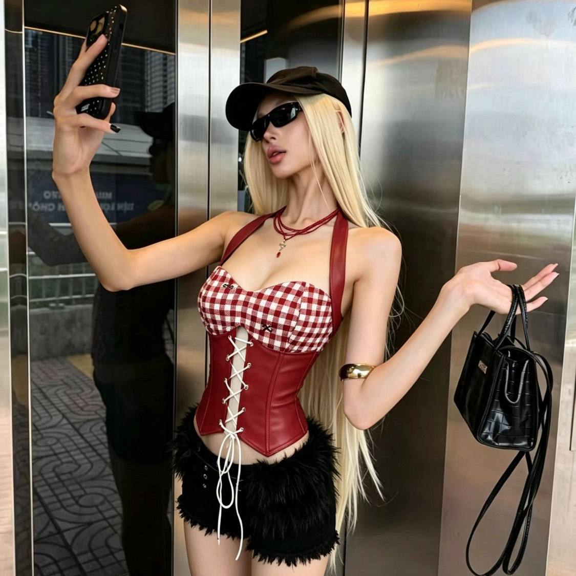 Siwu/ American Retro Hot Girl Plaid Patchwork PU Leather Lace-up Fishbone Vest Halter Neck Backless Top