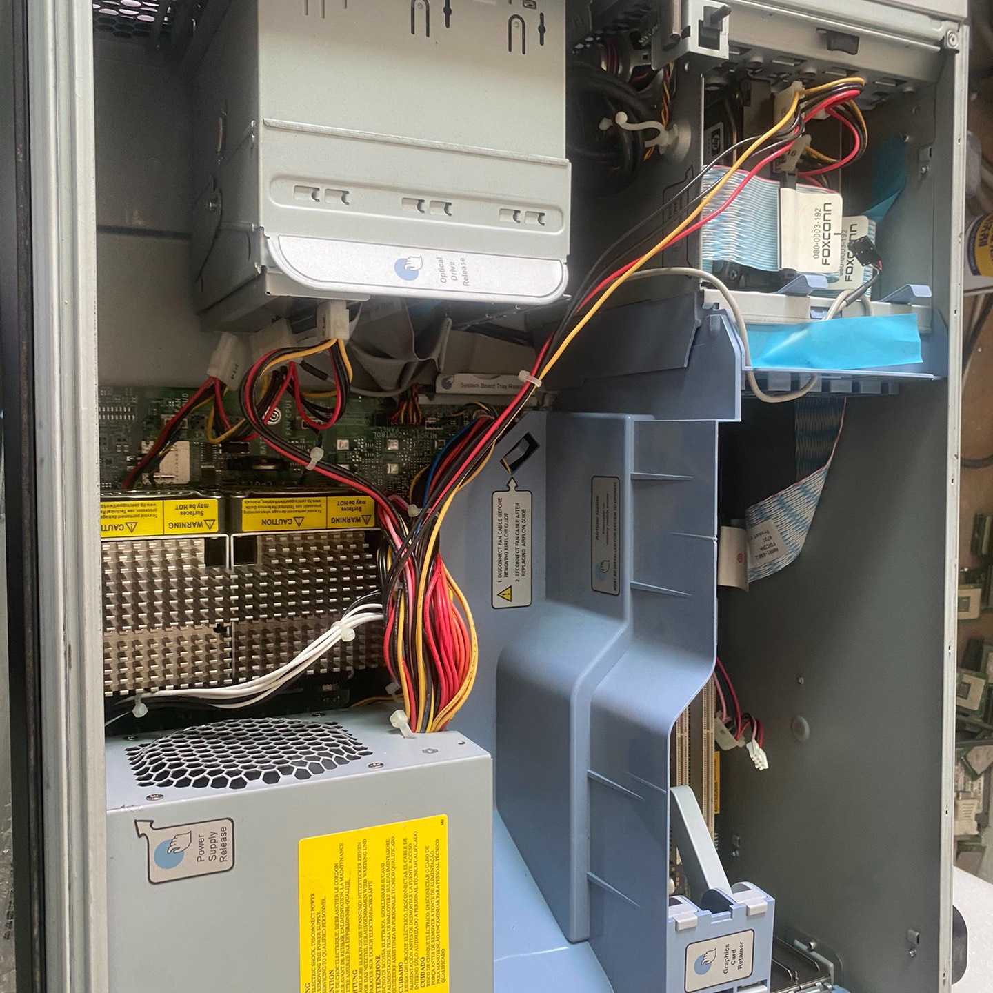 Вся машина в хорошем состоянии.Измеримая рабочая станция HP Workstation C8000 worker Изображение 1