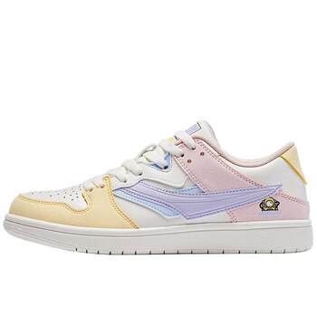 Jordan trendy contrast color low top sneakers for women
