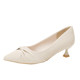 ເກີບສົ້ນສູງສີຂາວຂອງແມ່ຍິງທີ່ມີ stiletto ແບບຝຣັ່ງ 3 ຊມ heels ຂະຫນາດນ້ອຍທີ່ບໍ່ເມື່ອຍແລະ pointy toe ສໍາລັບຜູ້ໃຫຍ່ 18 ປີອາຍຸພິທີ ເກີບຫນັງອ່ອນ