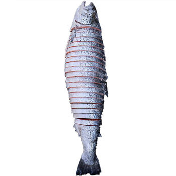 Whole 8-pound salmon cut into pieces (shipped with weighing)