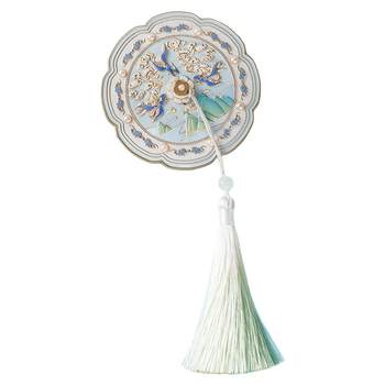 The national library gives girls portable mirrors, cultural and creative mirrors, cosmetic mirrors, handheld portable birthday gifts, and souvenirs.