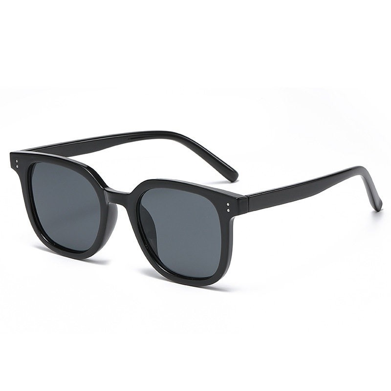2026 sports sunglasses for boys handsome big square frame slim driving anti-UV sunglasses polarized round face