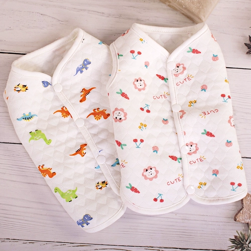 Собаки осенью и зимой сэндвич с бутербродами с одеждой для одежды