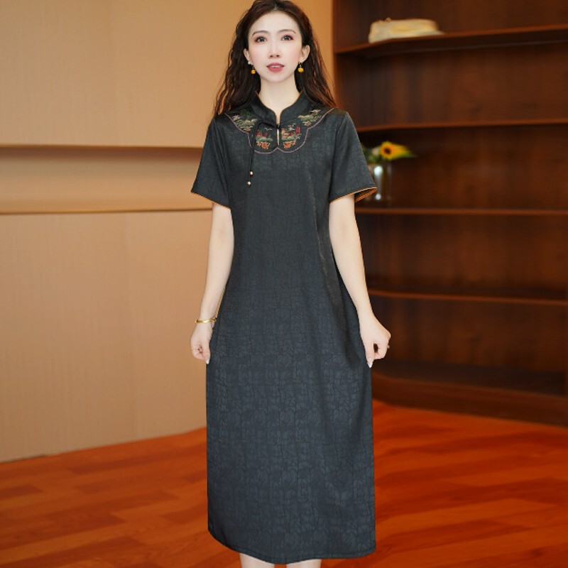 Ink Embroidered Gold Tassel Dress, Elegant Mid-Length Dress That Is Versatile and Flattering