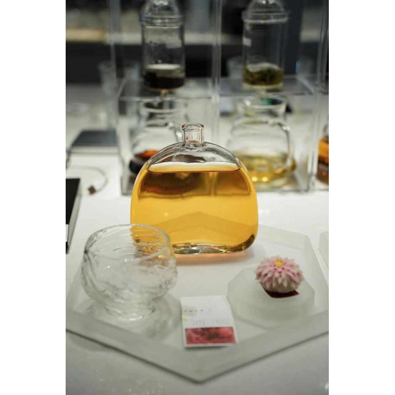 Round cold brew bottle Moon bottle New Chinese teahouse tea bottle high borosilicon high temperature resistance portable kettle wine bottle tea set