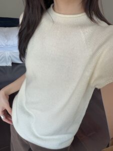 LOVELY早秋卷边圆领插肩短袖针织衫女宽松简约温柔纯色上衣M6003