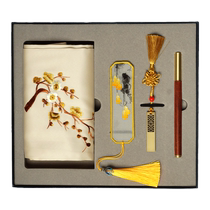 Suzhou embroidered silk scarf double-layered silk scarf hand-embroidered business suit gift Chinese characteristic gift for foreigners