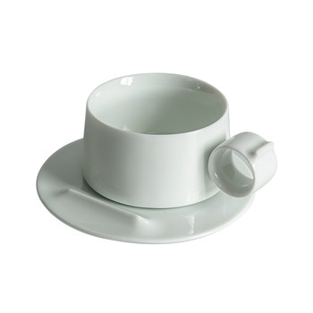 Ringcup coffee cup flying