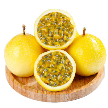 Freshly picked passion fruit from nanning, guangxi