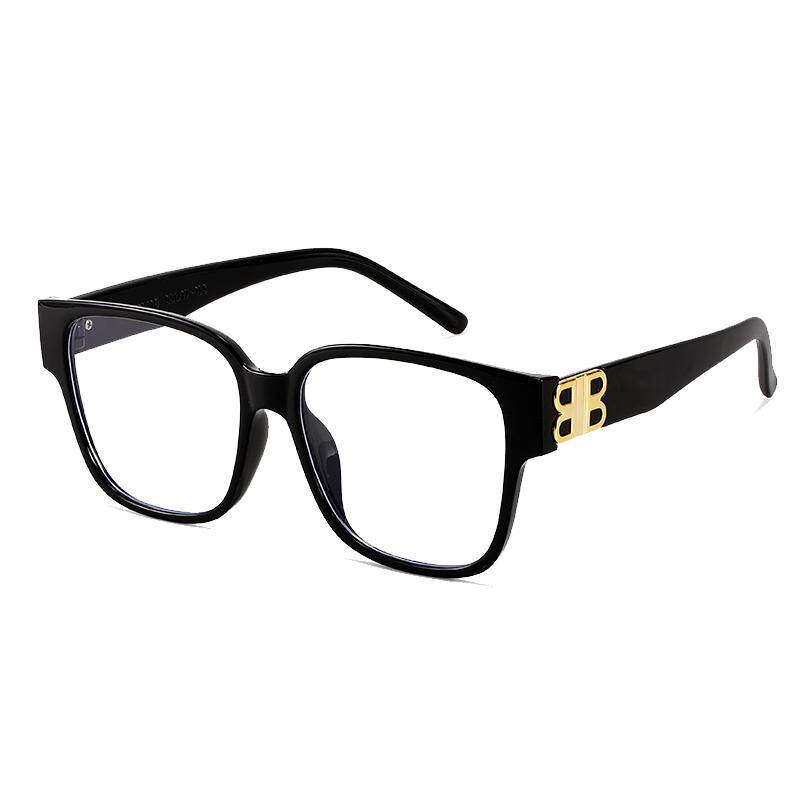 Korean version of black-framed myopia glasses for women with big faces to make them slimmer without makeup
