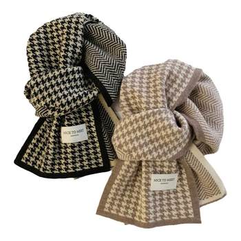 Houndstooth scarf