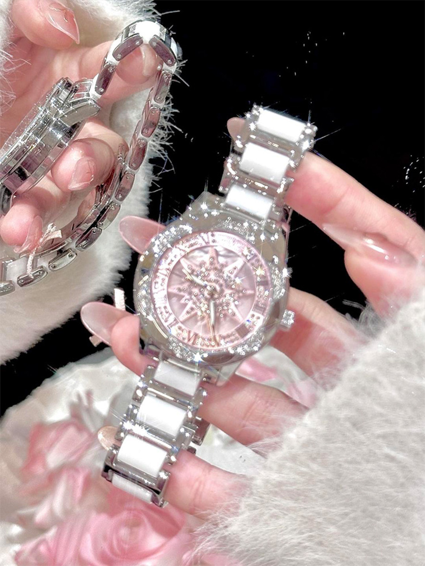 Lucky Charm Watch, Women's Luxury, Niche Style, High-End Fashion Wristwatch with Diamond Embroidery, High-Value Design, 2026 New Arrival