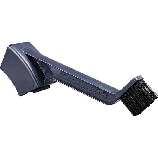 Очиститель парусного мотоцикла поддерживает цепь сальника