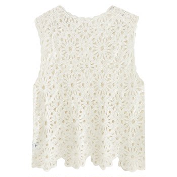 Shui yunjian ສີຂາວ bohemian resort style vest ເສື້ອຢືດບັນຍາກາດຜ່ອນຄາຍຂອງຜູ້ຍິງໃສ່ກັບດອກໄມ້ crochet ເປັນຮູ 2026