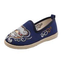 Old Beijing handmade cloth shoes childrens embroidered shoes Chinese style boys Hanfu shoes ancient style dance performance shoes canvas shoes