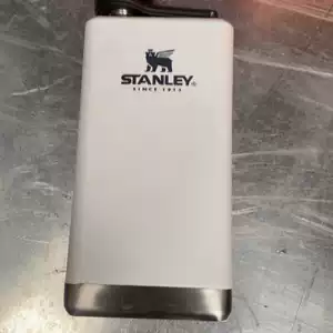 [Договорный - подлежит ремонту] STANLEY Adventure Classic Master Series Однослойная колба из нержавеющей стали Новая/Б/у Доступна