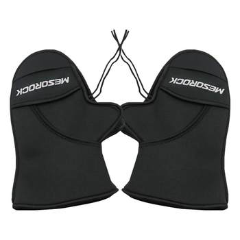 Iztoss cycling winter handlebar covers keep warm and protect against cold wind