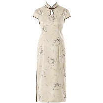DPLAY Xia Xin Chinese style printed stand collar diagonal placket contrasting color disc button hem side slit cheongsam skirt