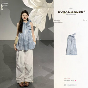 法式气质高级感蝴蝶结蓝色挂脖背心女夏季新款设计感收腰短款上衣