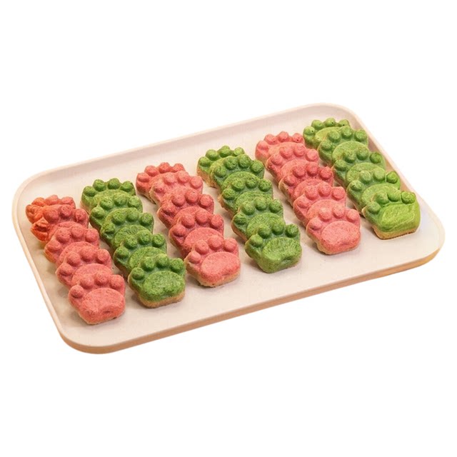 Freeze-dried raw bone meat pie for dog teeth grinding