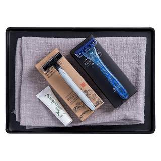 Boxed razor for bathhouse and hotel