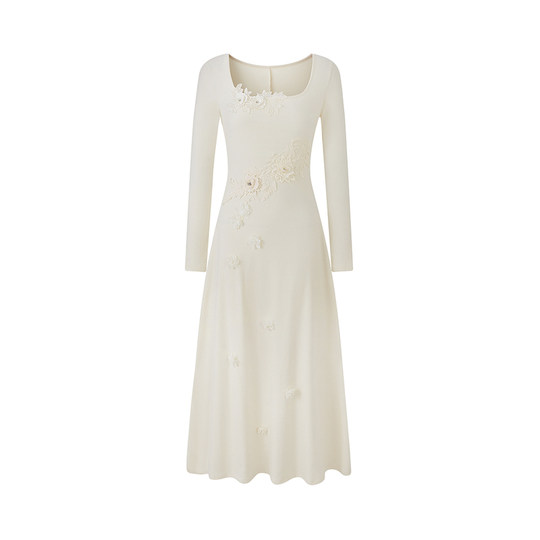 Sun Yaqiao Jingluo Beauty Autumn and Winter thickened German velvet three-dimensional flower gentle white moonlight long-sleeved dress