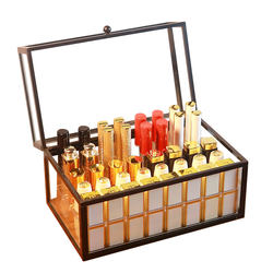 Lipstick storage box dust-proof multi-grid transparent glass cosmetic box lip glaze organizer storage rack ins internet celebrity