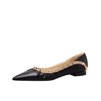 Lily Wei single shoes for women 2024 new early autumn rivet flat shoes comfortable pointed toe one-leg small size 313233