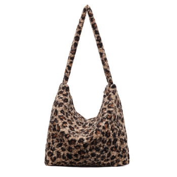 Leopard print bag women's textured plush crossbody bag autumn and winter 2025 new large capacity student commuting single shoulder furry bag