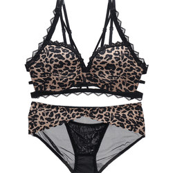 Beautiful back underwear, feminine leopard print, thickened small chest push-up bra, no rims, hollow bra set, flat chest, larger