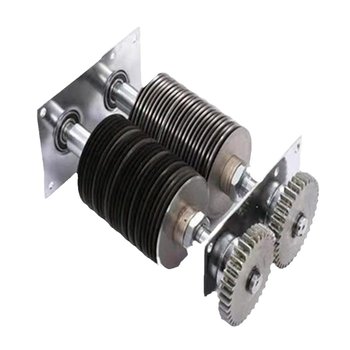 ຊຸດແຜ່ນຕັດຊີ້ນສະແຕນເລດສະແຕນເລດສາມາດຖືກນໍາໃຊ້ເພື່ອຕັດ shreds ໃນຄວາມຫນາຕ່າງໆທີ່ມີ baffle gear bearing ມີດ comb