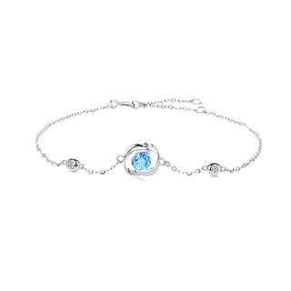 Fan qi loves a bracelet at first sight and gives her a simple and luxurious bracelet to her best friend