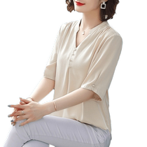 Western-style mothers silk top fashionable temperament middle-aged and elderly womens summer shirt loose short-sleeved mulberry silk T-shirt